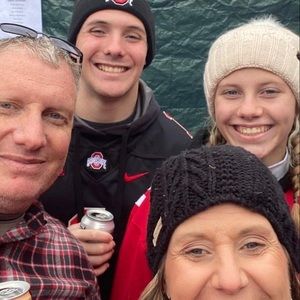 Meet your Posher, Becky